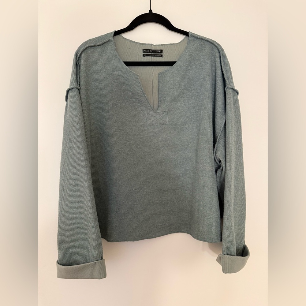Urban Outfitters Women's Green Sweater
